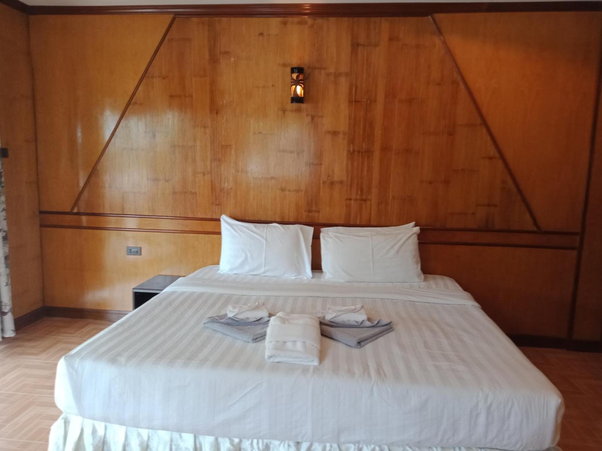 Bow Thong Beach Resort Ko Tao Exterior foto