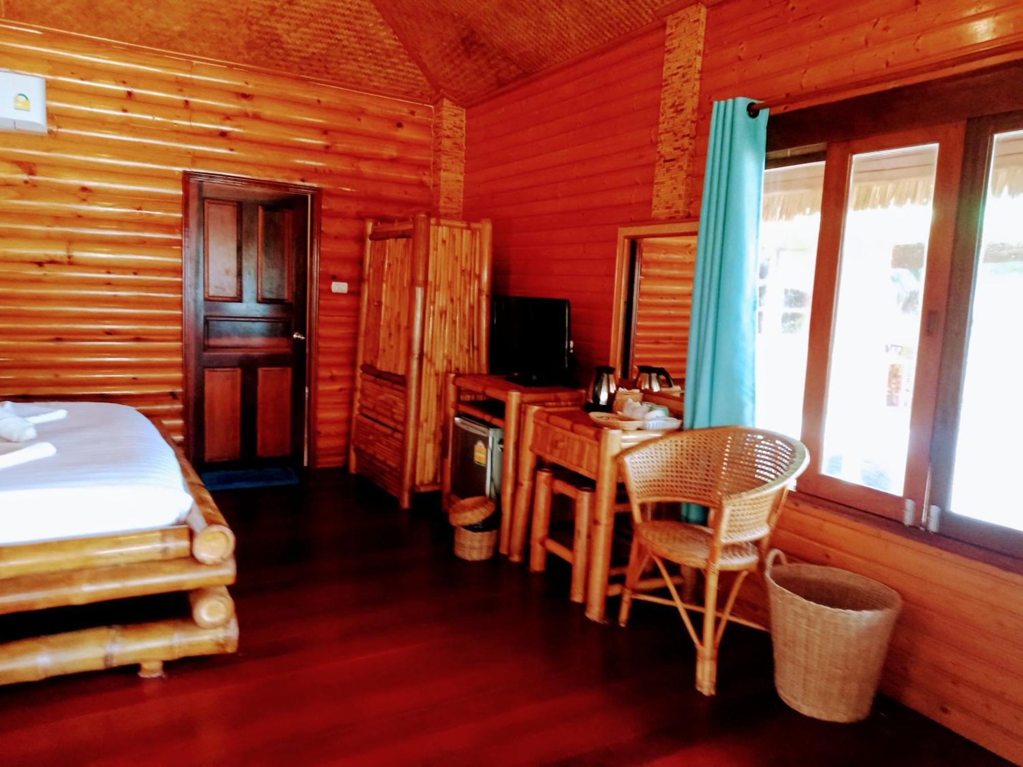 Bow Thong Beach Resort Ko Tao Exterior foto