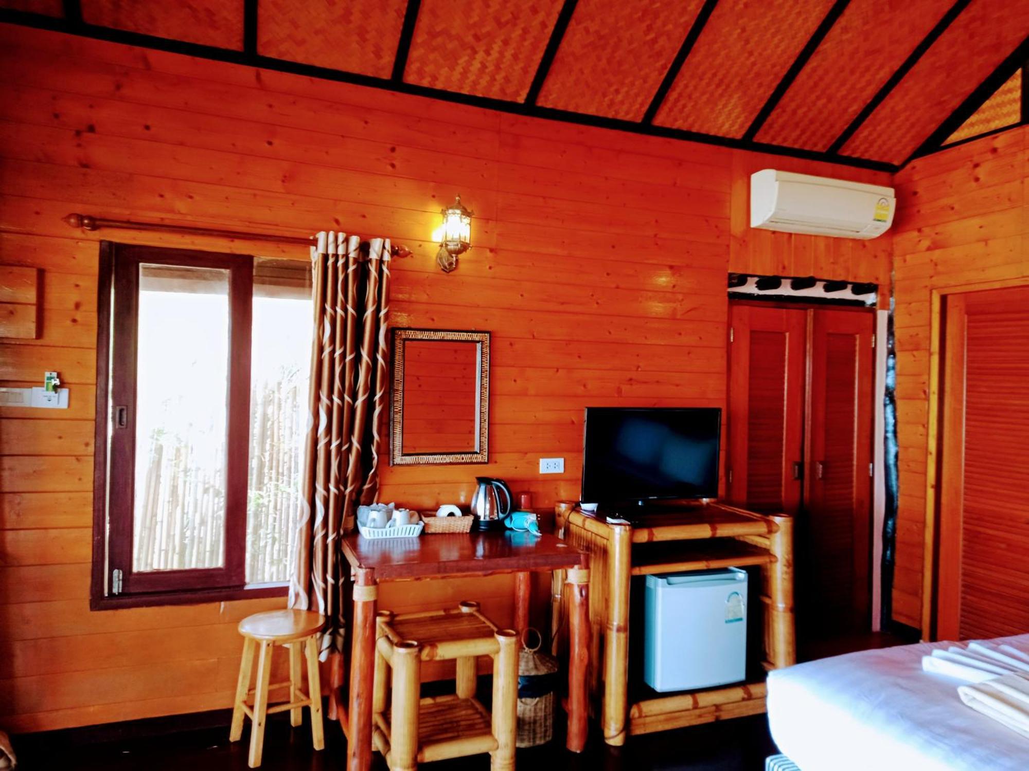 Bow Thong Beach Resort Ko Tao Exterior foto